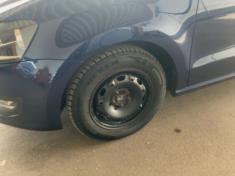 Volkswagen Polo 1.2 Comfortline 2010 – снимка 3