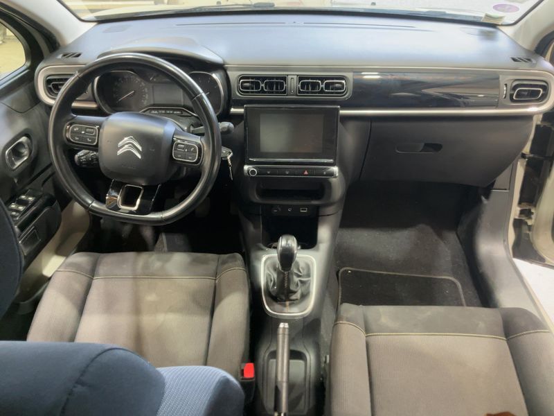 Citroen C3 1.2 PureTech Shine 2017 – снимка 17