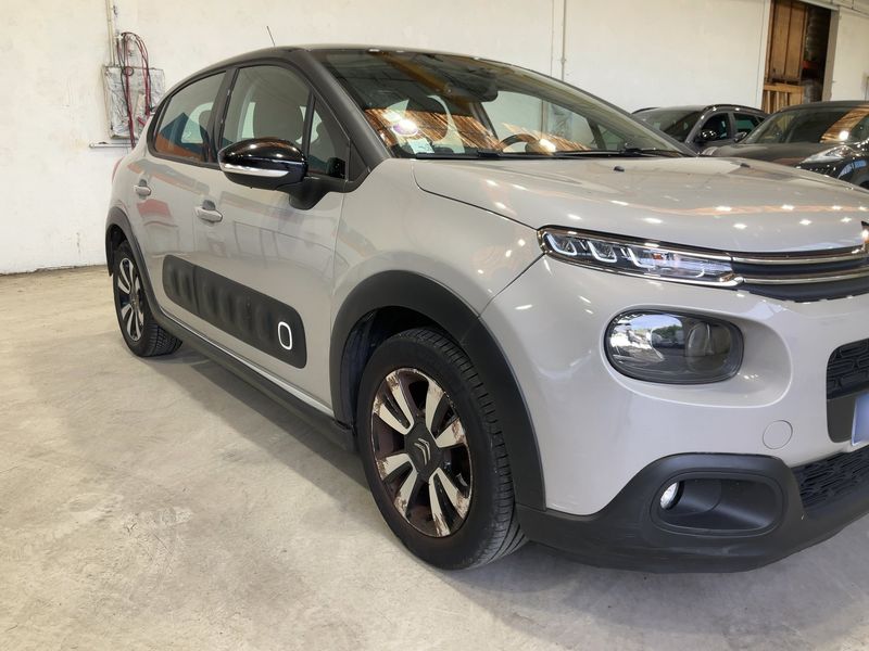 Citroen C3 1.2 PureTech Shine 2017 – снимка 12