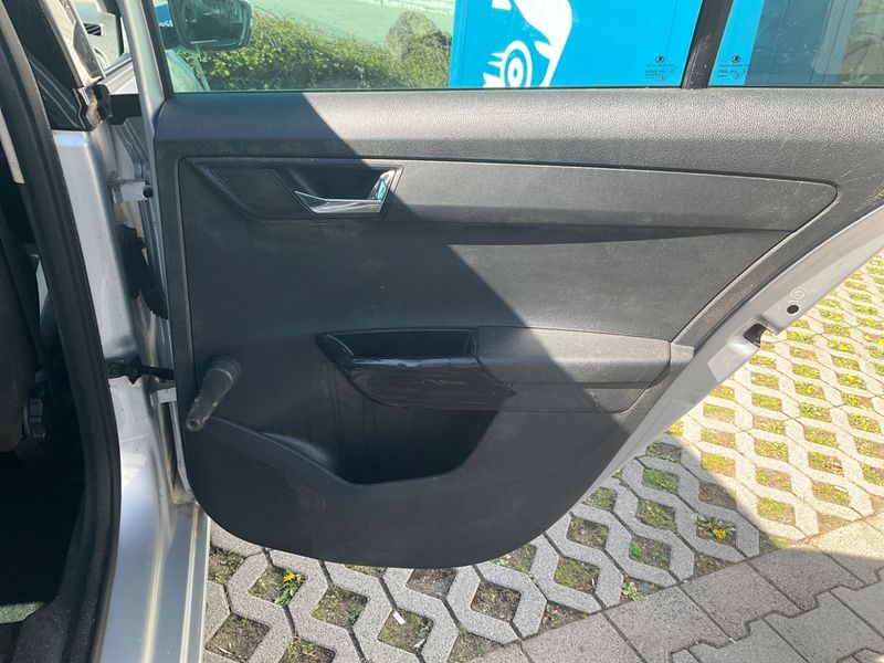 Skoda Fabia 1.4 TDI Ambition 2016 – снимка 30