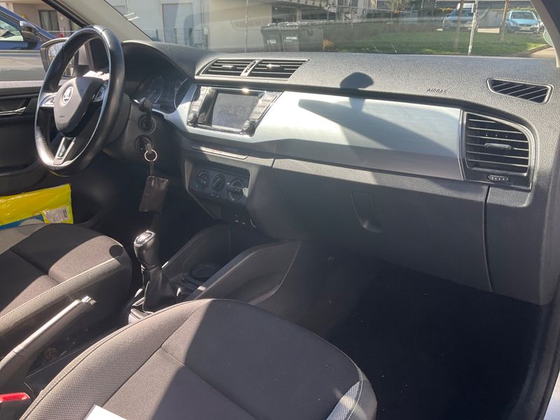 Skoda Fabia 1.4 TDI Ambition 2016 – снимка 28
