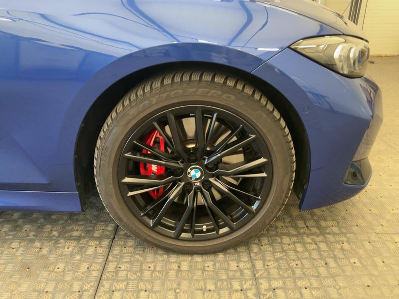 BMW 3er 330i xDrive M Sport 2024 – снимка 11