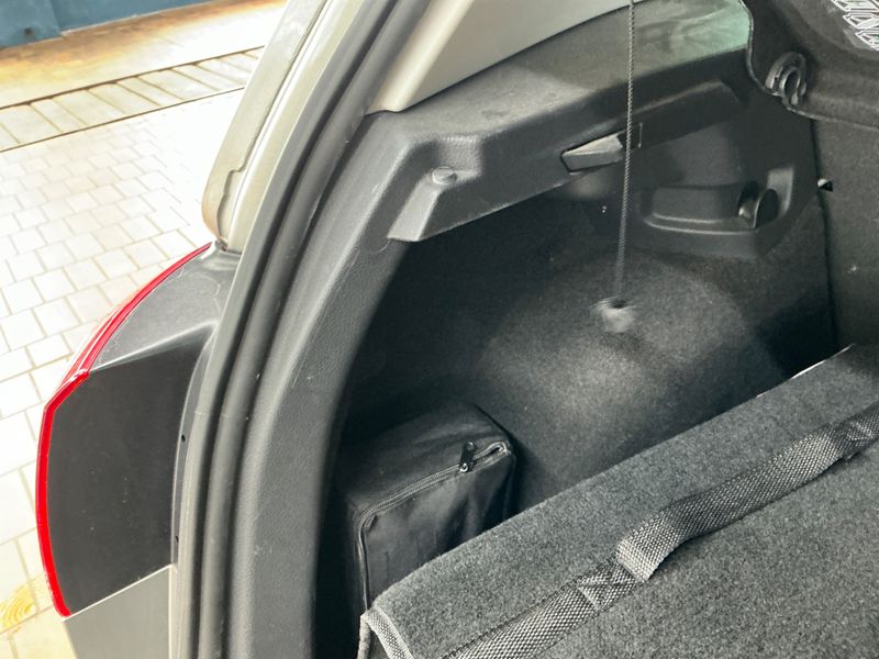 Volkswagen Golf VII 1.2 TSI Comfortline BlueMotion Tech 2014 – снимка 25