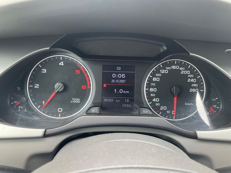 Audi A4 2.0 TDI Ambition Luxe 2008 – снимка 4