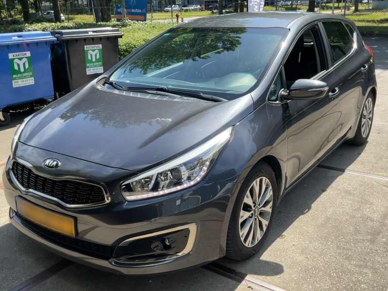 Kia cee'd 1.6 GDI Active 2017 – снимка 1
