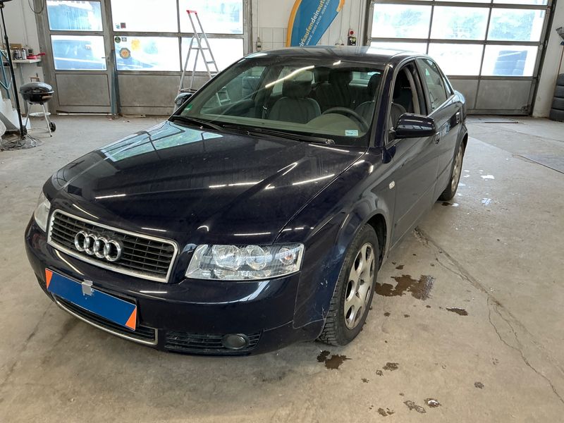 Audi A4 2.0 2003 – снимка 1