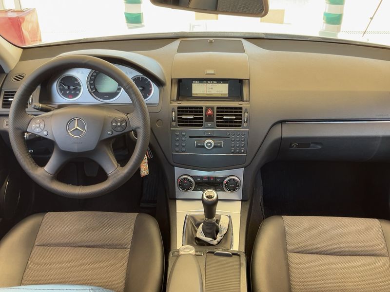 Mercedes-Benz C-Klasse C 220 CDI Avantgarde 2009 – снимка 12