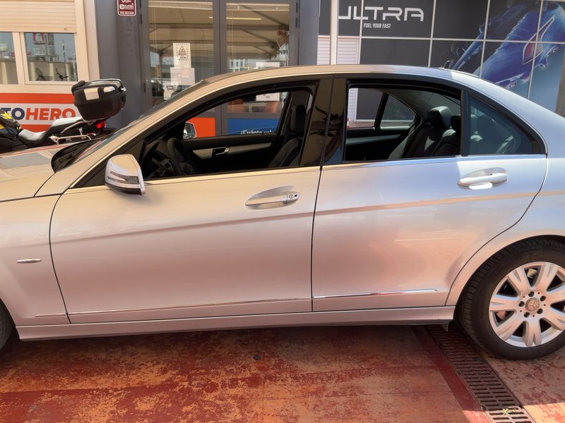Mercedes-Benz C-Klasse C 220 CDI Avantgarde 2009 – снимка 4