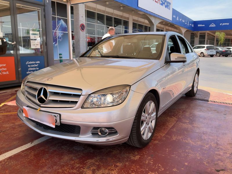 Mercedes-Benz C-Klasse C 220 CDI Avantgarde 2009