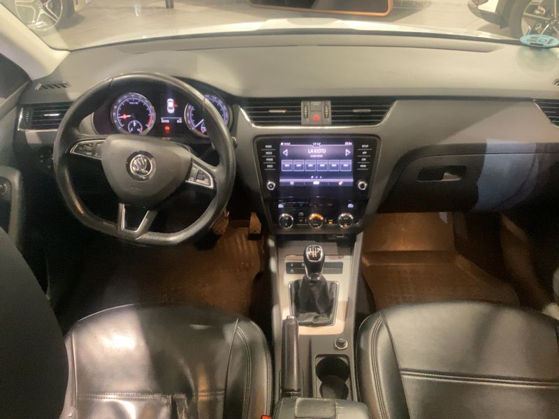 Skoda Octavia 1.6 TDI Like 2019 – снимка 17