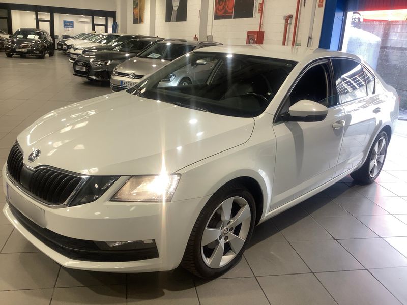 Skoda Octavia 1.6 TDI Like 2019 – снимка 1