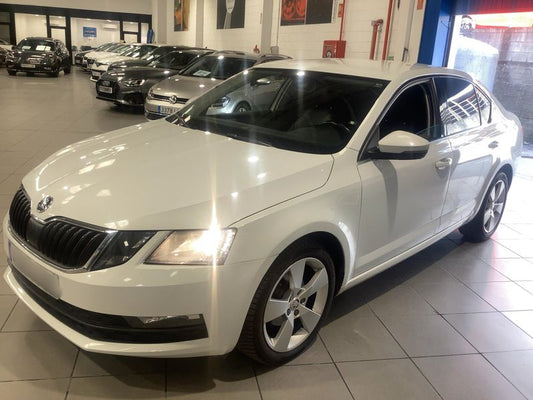 Skoda Octavia 1.6 TDI Like 2019 – снимка 1