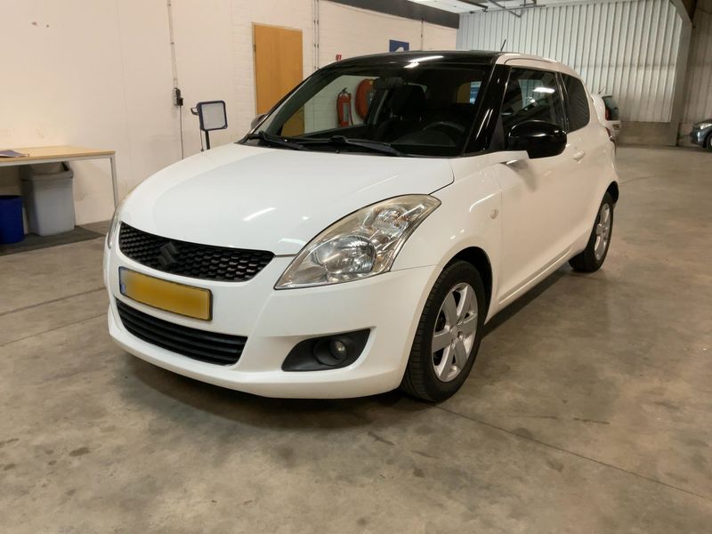 Suzuki Swift 1.2 Comfort 2011 – снимка 1