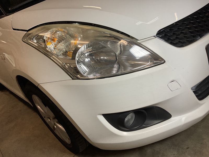 Suzuki Swift 1.2 Comfort 2011 – снимка 41