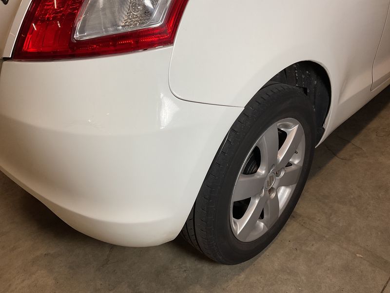 Suzuki Swift 1.2 Comfort 2011 – снимка 33