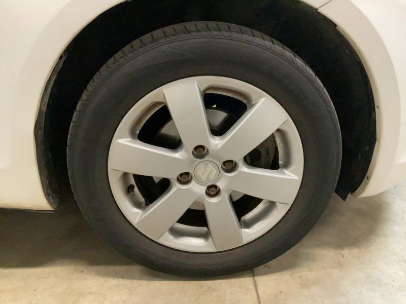 Suzuki Swift 1.2 Comfort 2011 – снимка 11