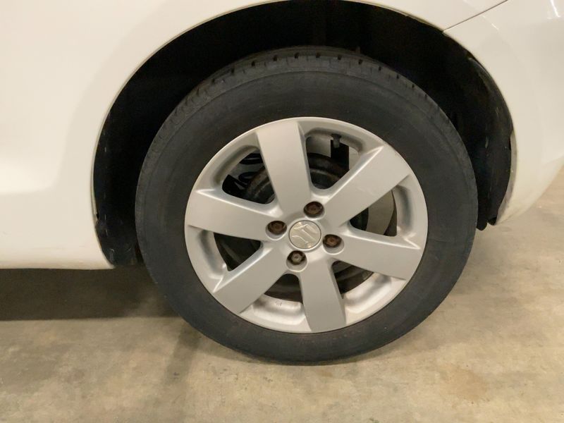 Suzuki Swift 1.2 Comfort 2011 – снимка 5