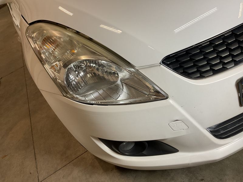 Suzuki Swift 1.2 Comfort 2011 – снимка 46