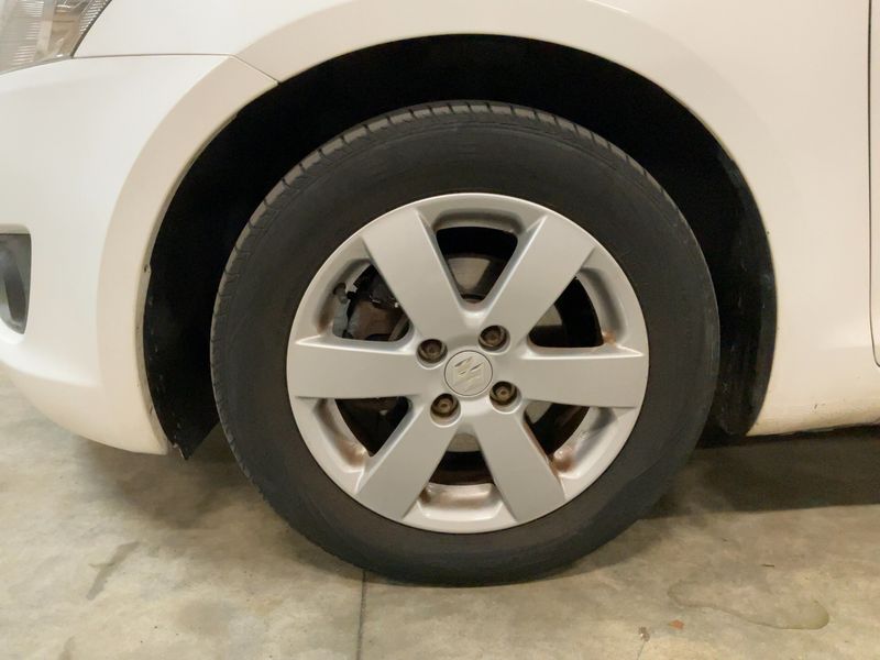Suzuki Swift 1.2 Comfort 2011 – снимка 3