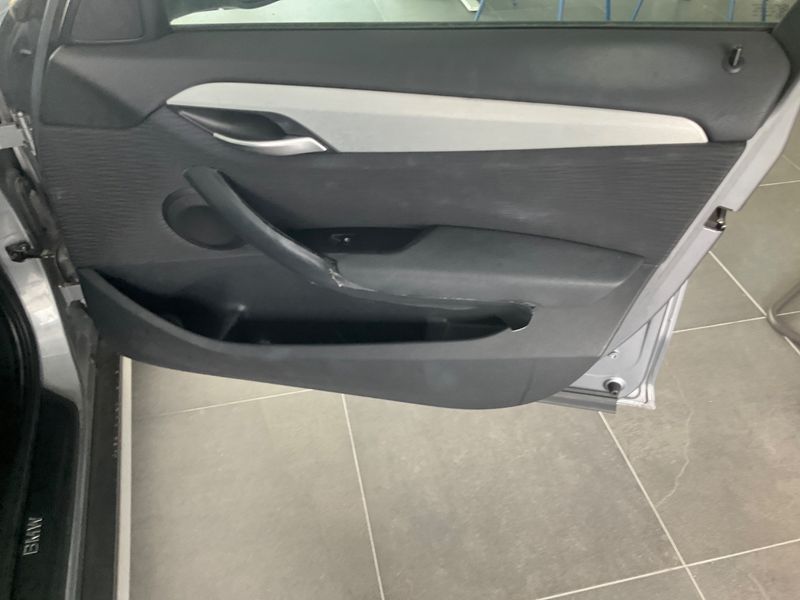 BMW X1 xDrive 20d 2011 – снимка 25