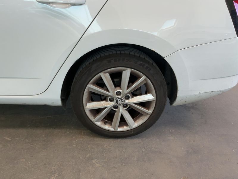 Skoda Fabia 1.0 TSI Style 2017 – снимка 5