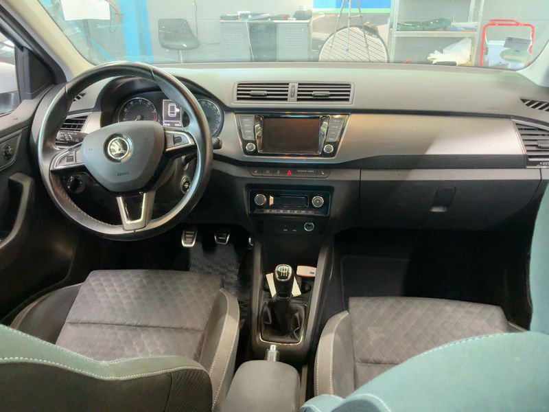 Skoda Fabia 1.0 TSI Style 2017 – снимка 18