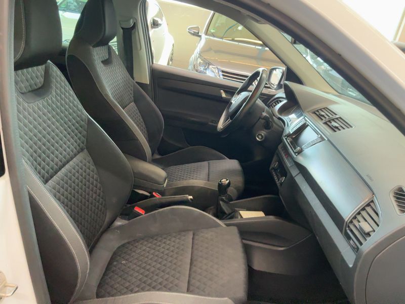 Skoda Fabia 1.0 TSI Style 2017 – снимка 17