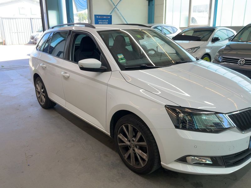 Skoda Fabia 1.0 TSI Style 2017 – снимка 12