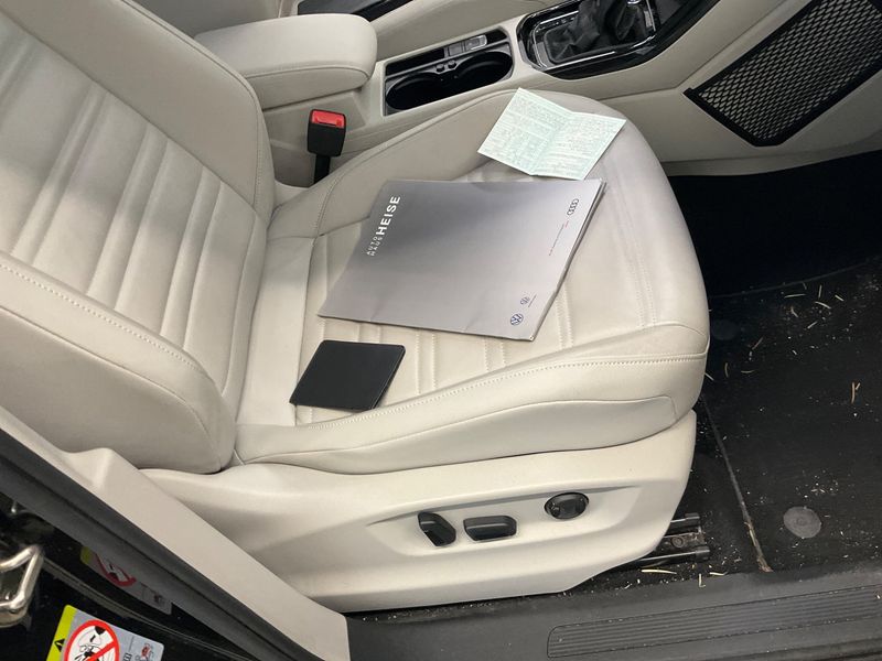 Volkswagen Touran 2.0 TDI Highline BlueMotion Tech 2017 – снимка 25