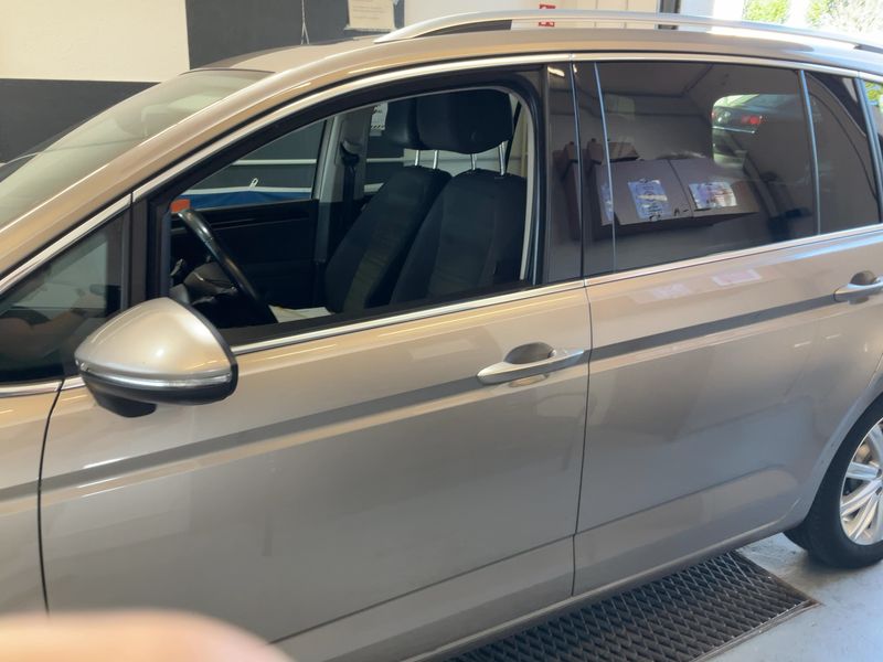 Volkswagen Touran 2.0 TDI Highline BlueMotion Tech 2016 – снимка 4