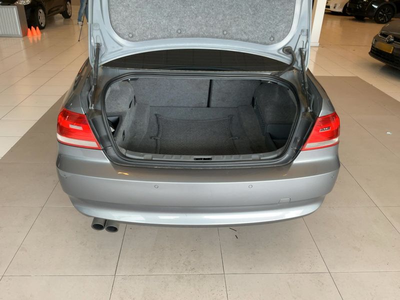 BMW 3er 325i 2008 – снимка 15