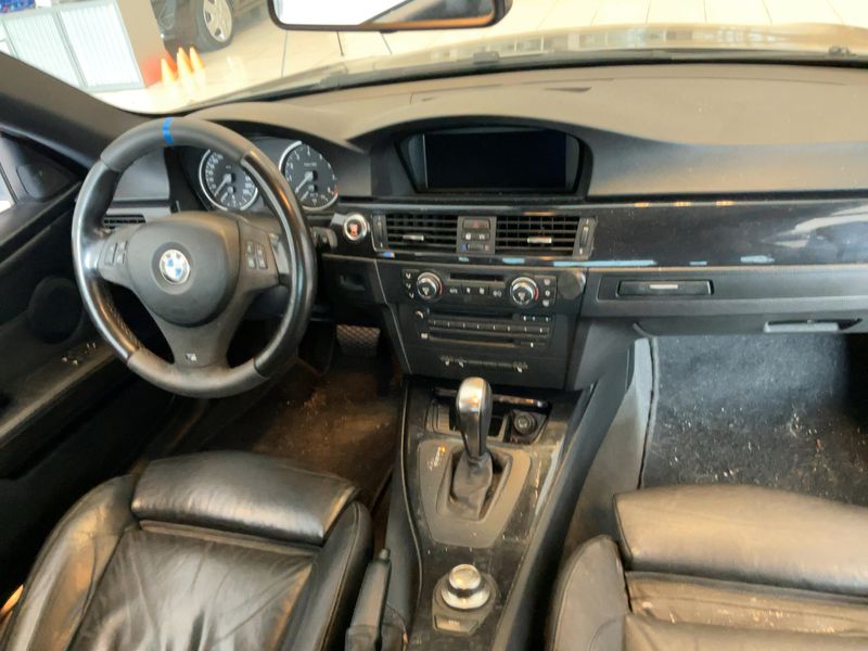 BMW 3er 325i 2008 – снимка 17
