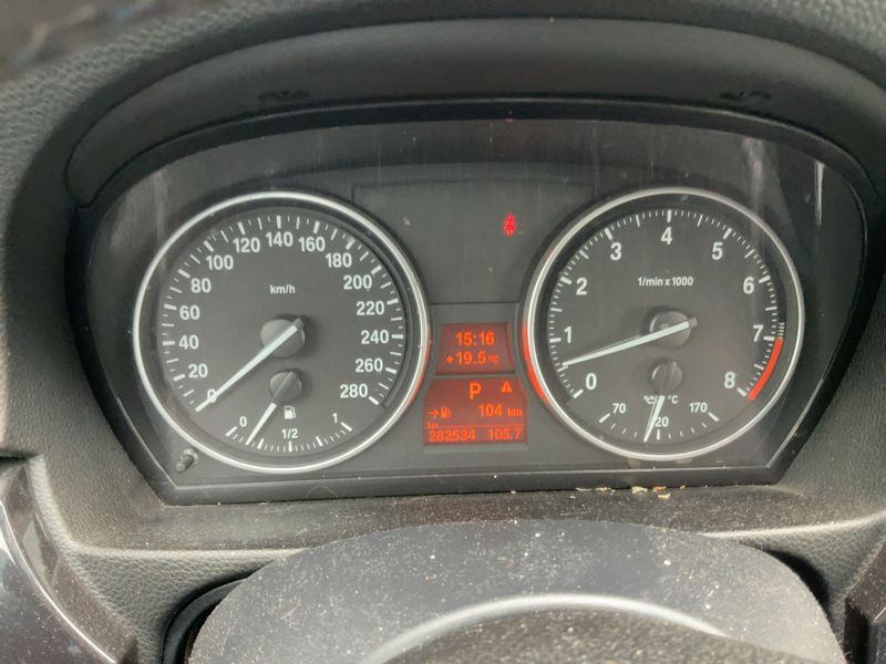 BMW 3er 325i 2008 – снимка 18