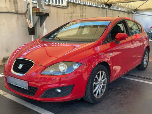 Seat Leon 1.6 TDI Reference Copa 2012 – снимка 1