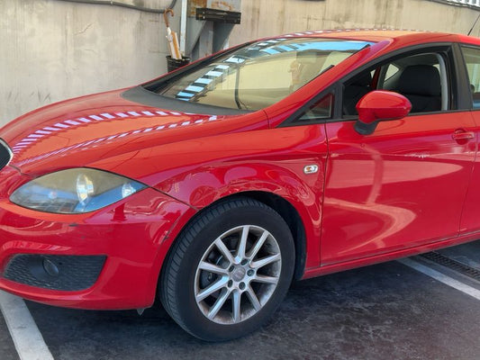 Seat Leon 1.6 TDI Reference Copa 2012 – снимка 2