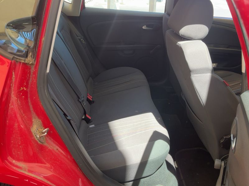 Seat Leon 1.6 TDI Reference Copa 2012 – снимка 19