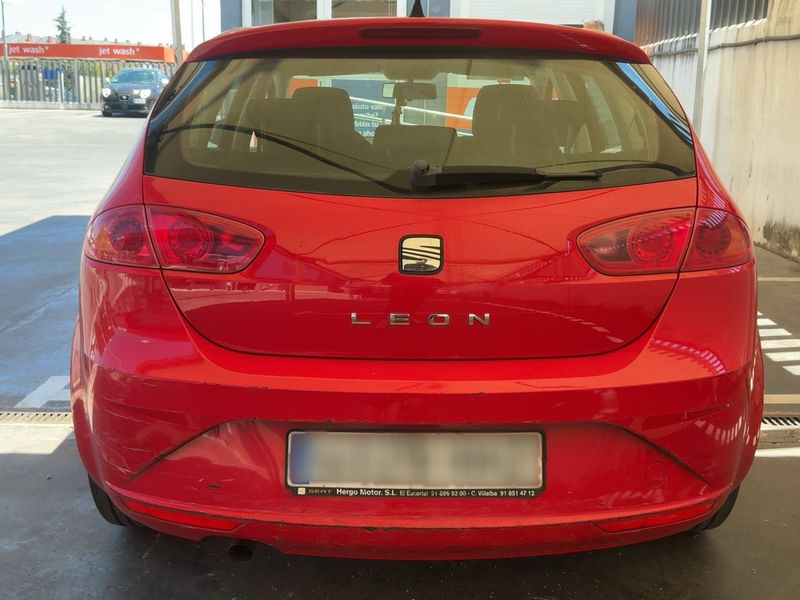 Seat Leon 1.6 TDI Reference Copa 2012 – снимка 7