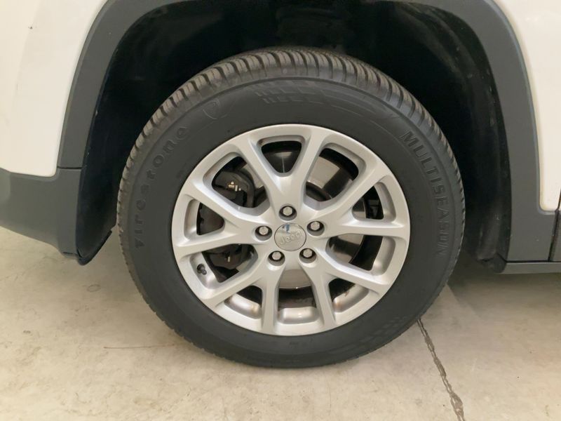 Jeep Cherokee 2.0 M-Jet Longitude 4WD 2015 – снимка 3