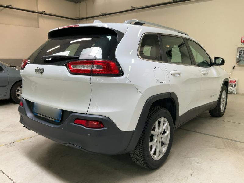 Jeep Cherokee 2.0 M-Jet Longitude 4WD 2015 – снимка 8