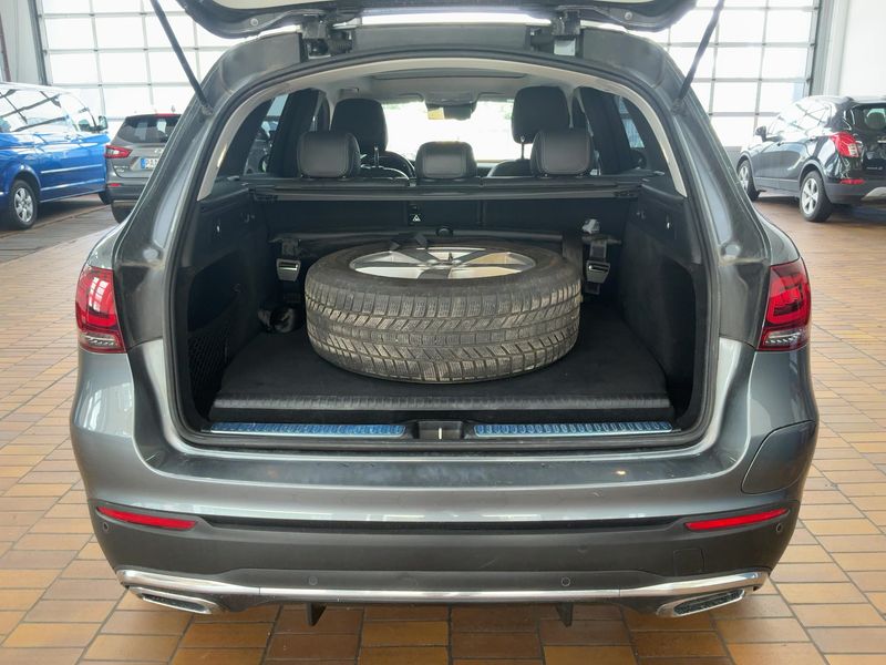 Mercedes-Benz GLC-Klasse GLC 300 de 4Matic AMG Line 2021 – снимка 16