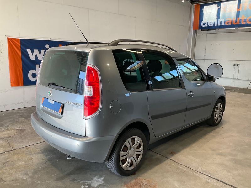 Skoda Roomster 1.2 TSI Style Plus Edition 2010 – снимка 2
