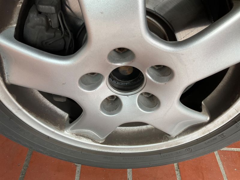 Volkswagen Touran 2.0 TDI Comfortline 2011 – снимка 46