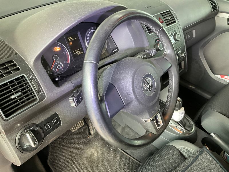 Volkswagen Touran 2.0 TDI Comfortline 2011 – снимка 44