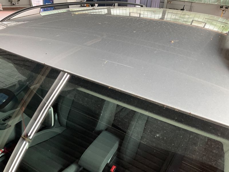 Volkswagen Touran 2.0 TDI Comfortline 2011 – снимка 54