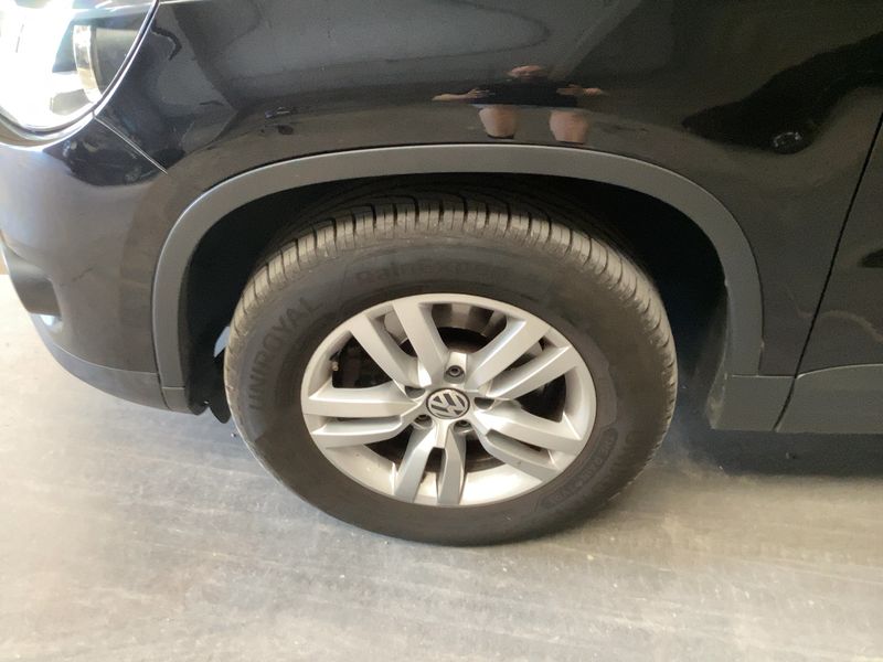 Volkswagen Tiguan 2.0 TDI Trend & Fun BlueMotion Tech 2013 – снимка 3