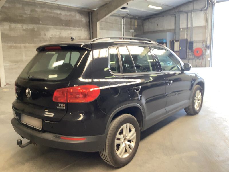 Volkswagen Tiguan 2.0 TDI Trend & Fun BlueMotion Tech 2013 – снимка 8