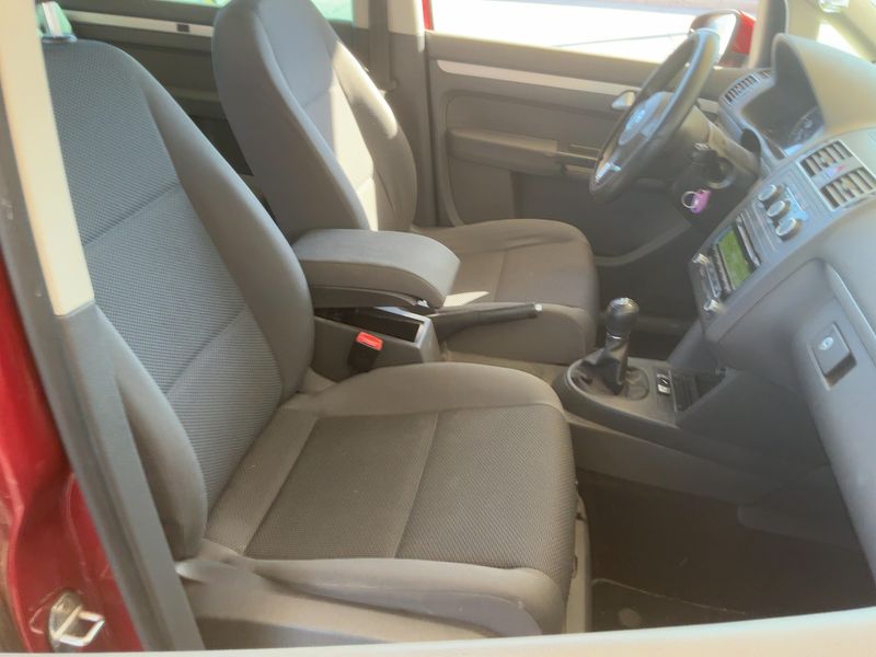 Volkswagen Touran 1.6 TDI Edition BlueMotion Tech 2014 – снимка 16