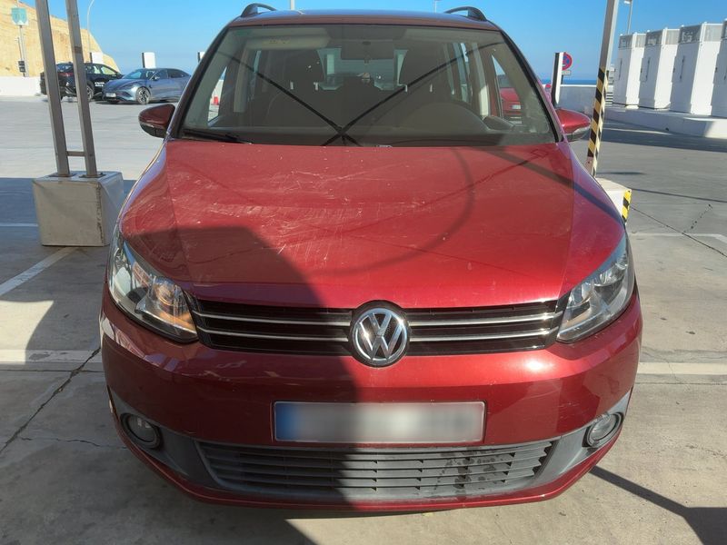 Volkswagen Touran 1.6 TDI Edition BlueMotion Tech 2014 – снимка 14