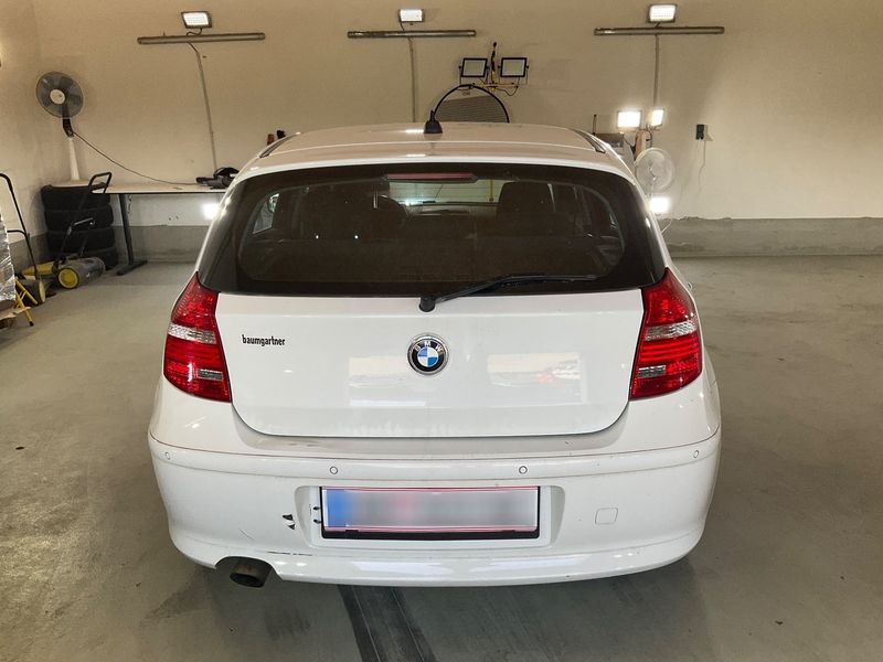 BMW 1er 116d 2011 – снимка 7