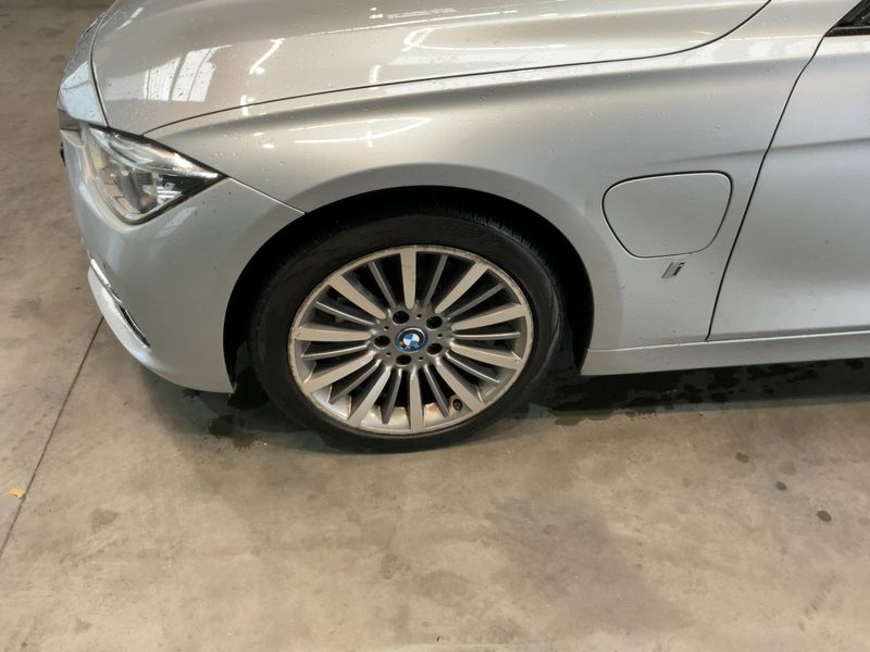 BMW 3er 330e Luxury Line 2017 – снимка 3